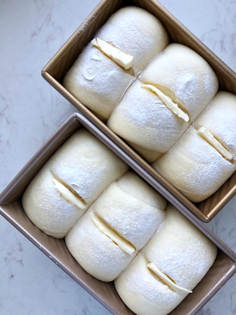 只需一次发酵的超软吐司（附面包机揉手套膜攻略）