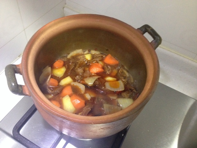 胡萝卜土豆烧牛腩