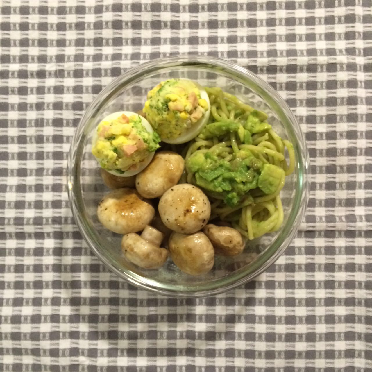 简易版牛油果拌意面（或拌饭）