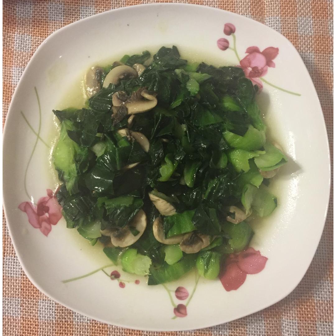 青菜炒蘑菇