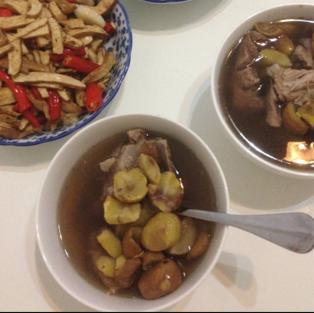 板栗排骨汤