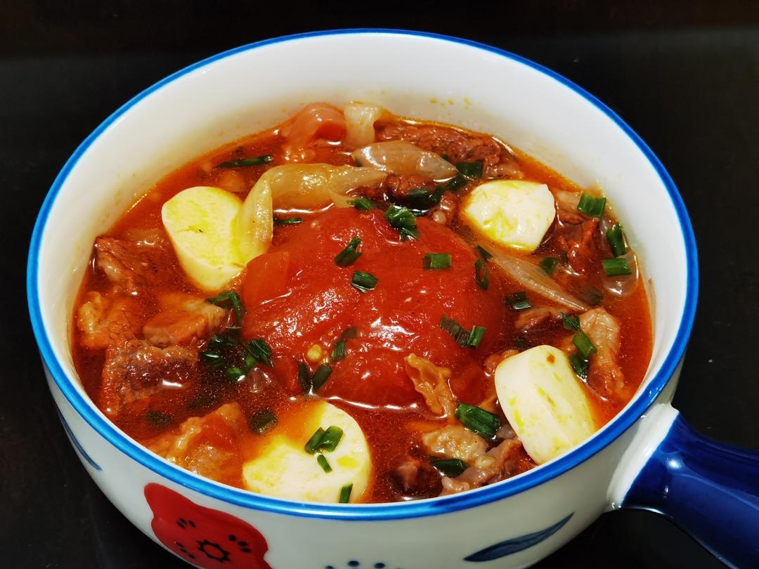 中餐厅林大厨定制番茄牛腩煲