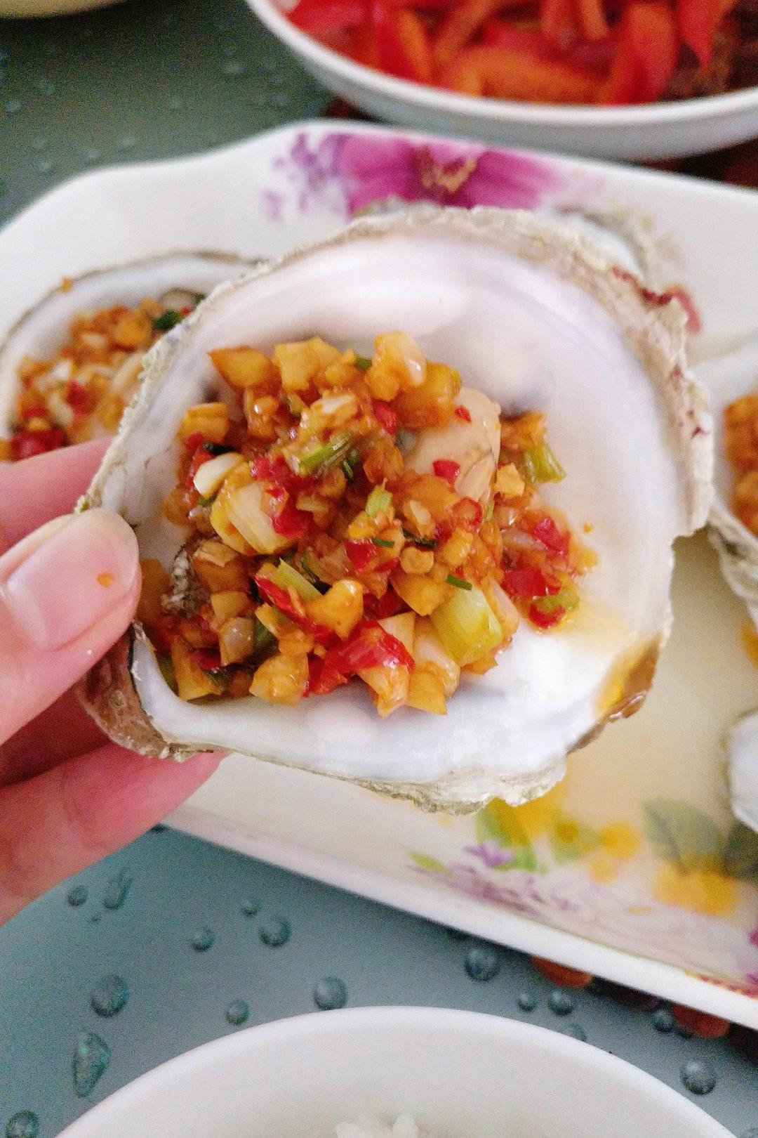 请叫我莫小厨做的微波炉烤生蚝