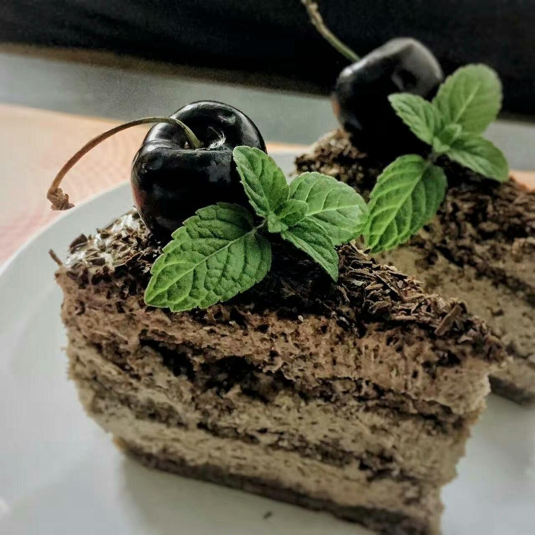 巧克力屑咖啡冰盒蛋糕