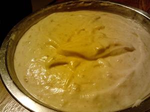 电饭锅版蛋糕——香蕉蛋糕的做法 步骤7