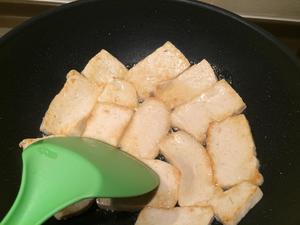 炖炒豆腐香菇小白菜（勾氏私房菜）的做法 步骤2