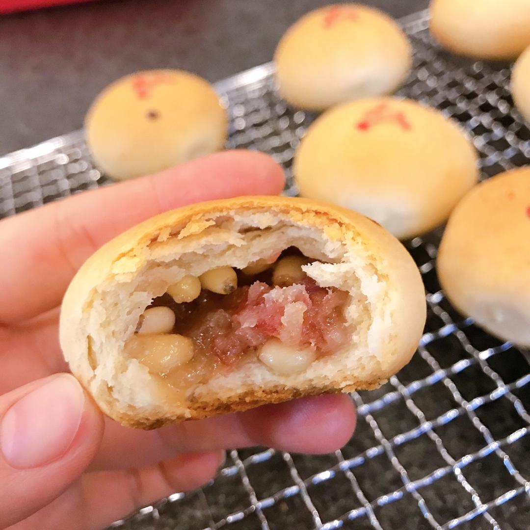 一吃就爱上的云腿月饼