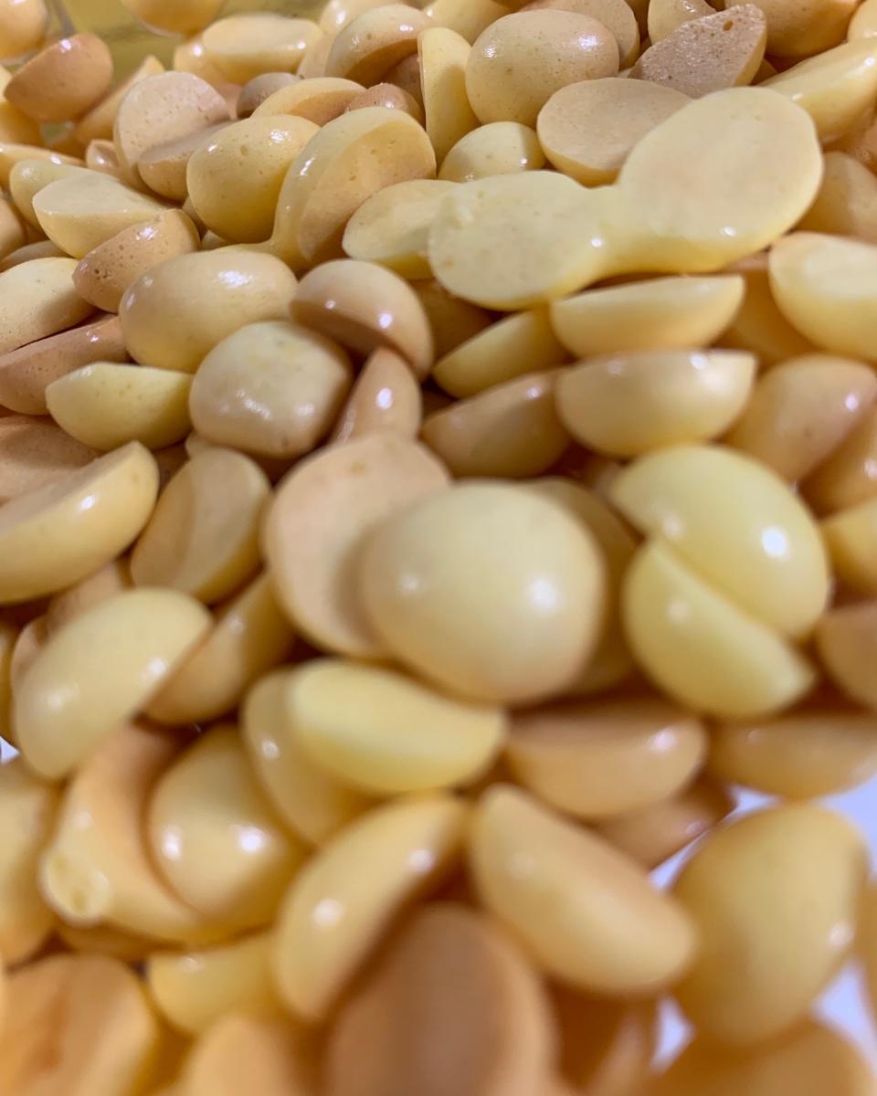 入口即化的无添加蛋黄溶豆