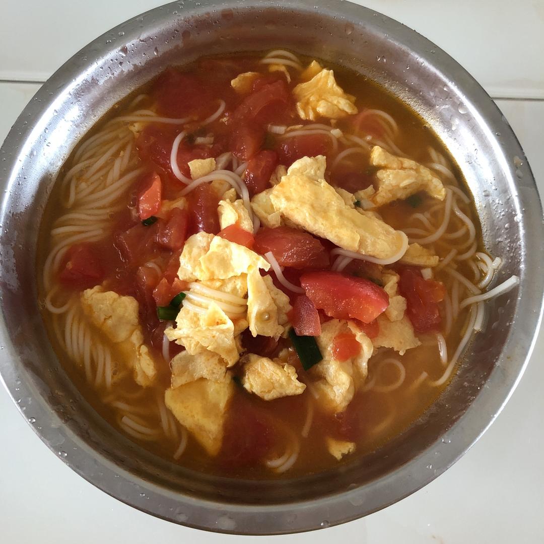 恨不得抱着锅舔的番茄鸡蛋面