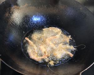 炸小虾🦐的做法 步骤3