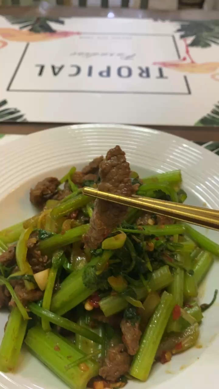 营养又美味的芹菜炒牛肉