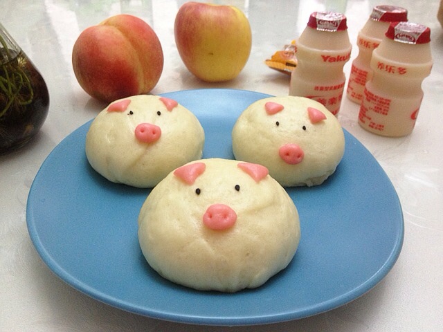 可爱的小猪豆沙包