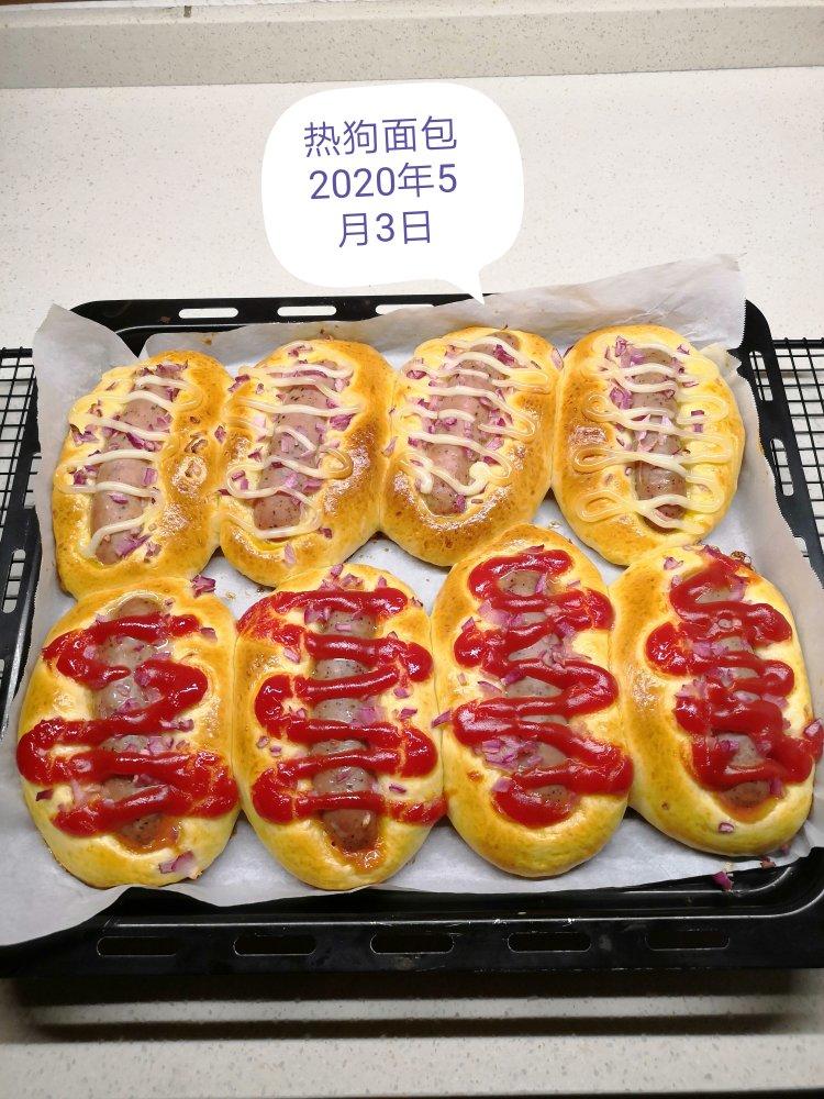 热狗面包