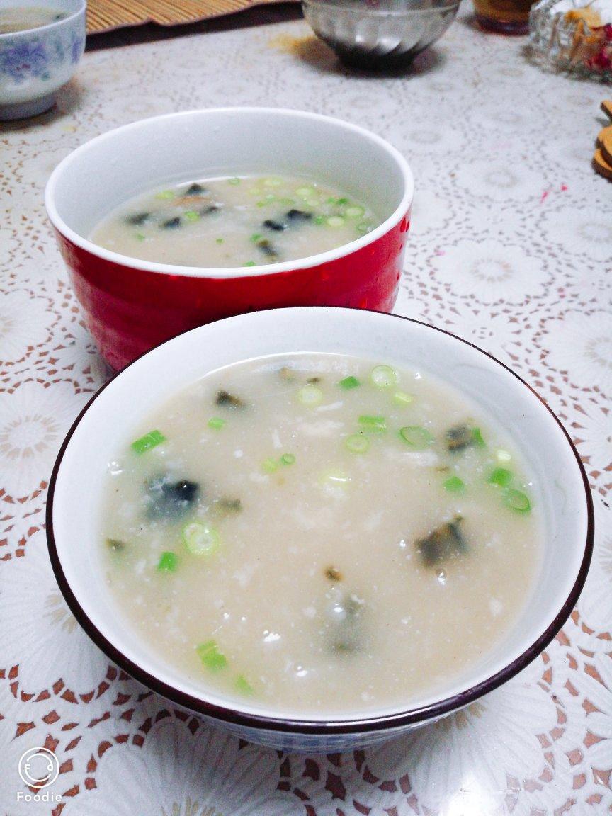 皮蛋瘦肉粥