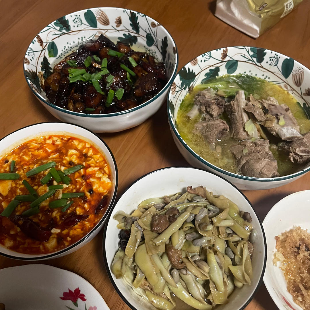 妈妈做的红烧肉
