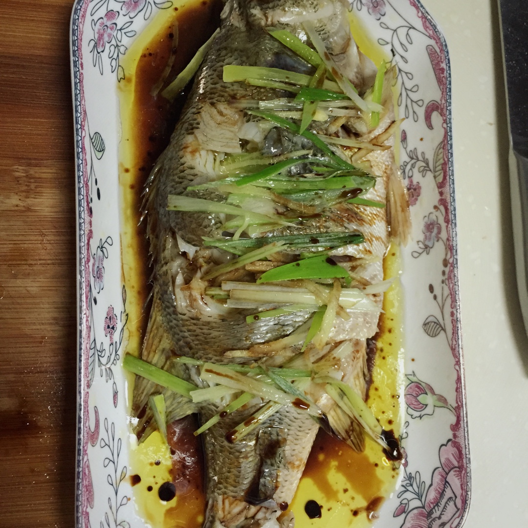 清蒸鲈鱼