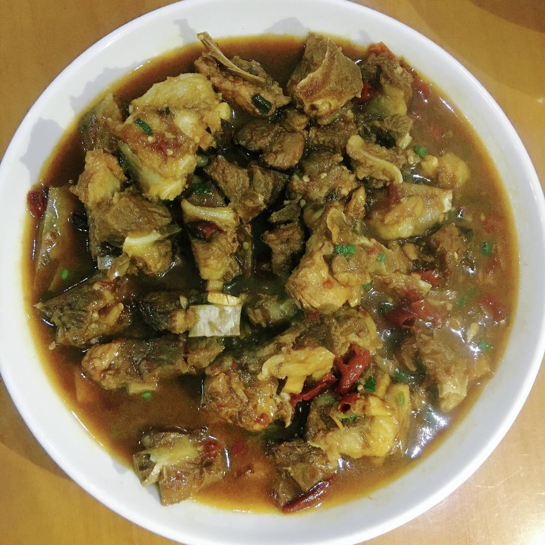 超下饭的红烧排骨