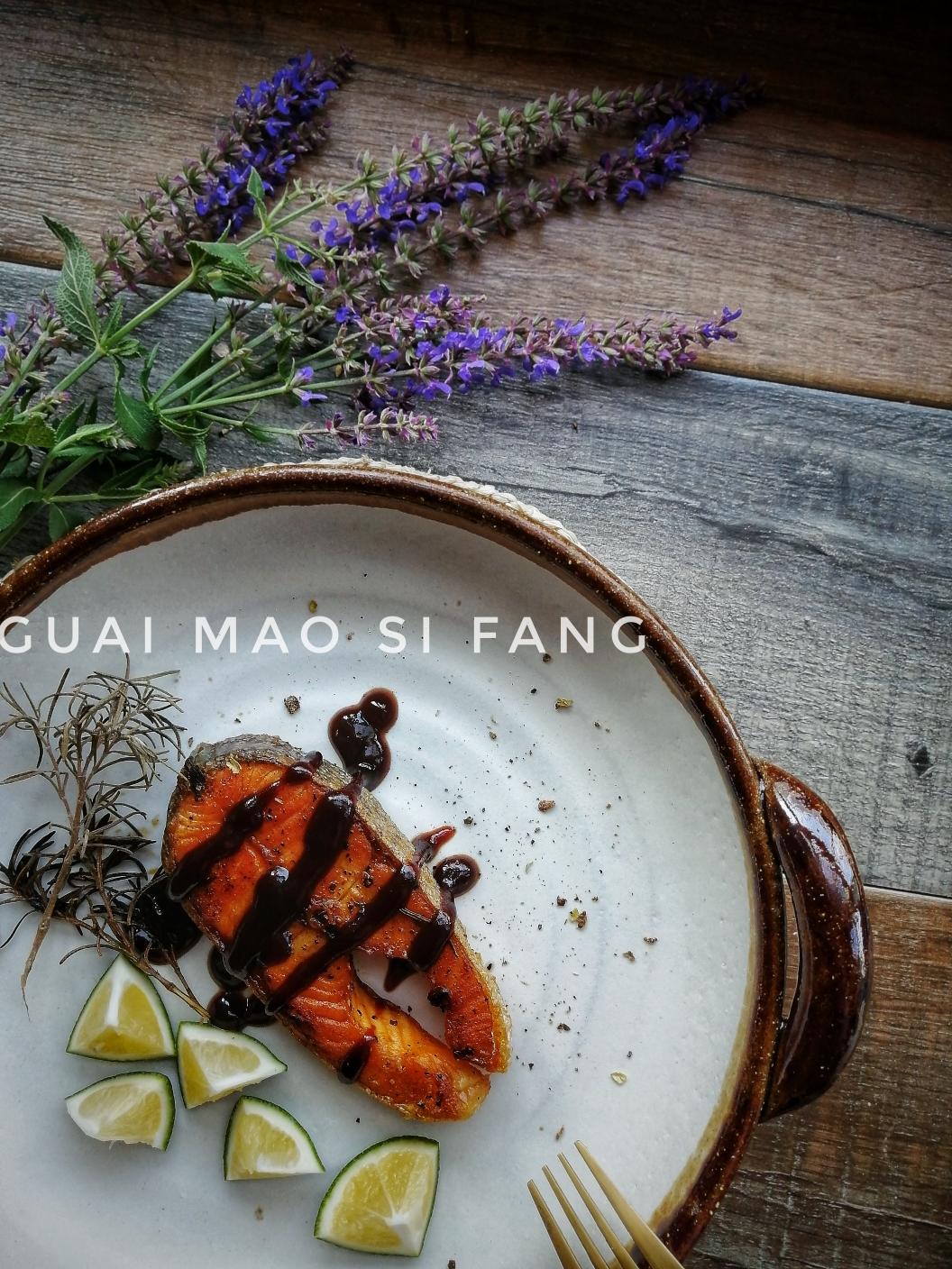 香煎三文鱼的做法