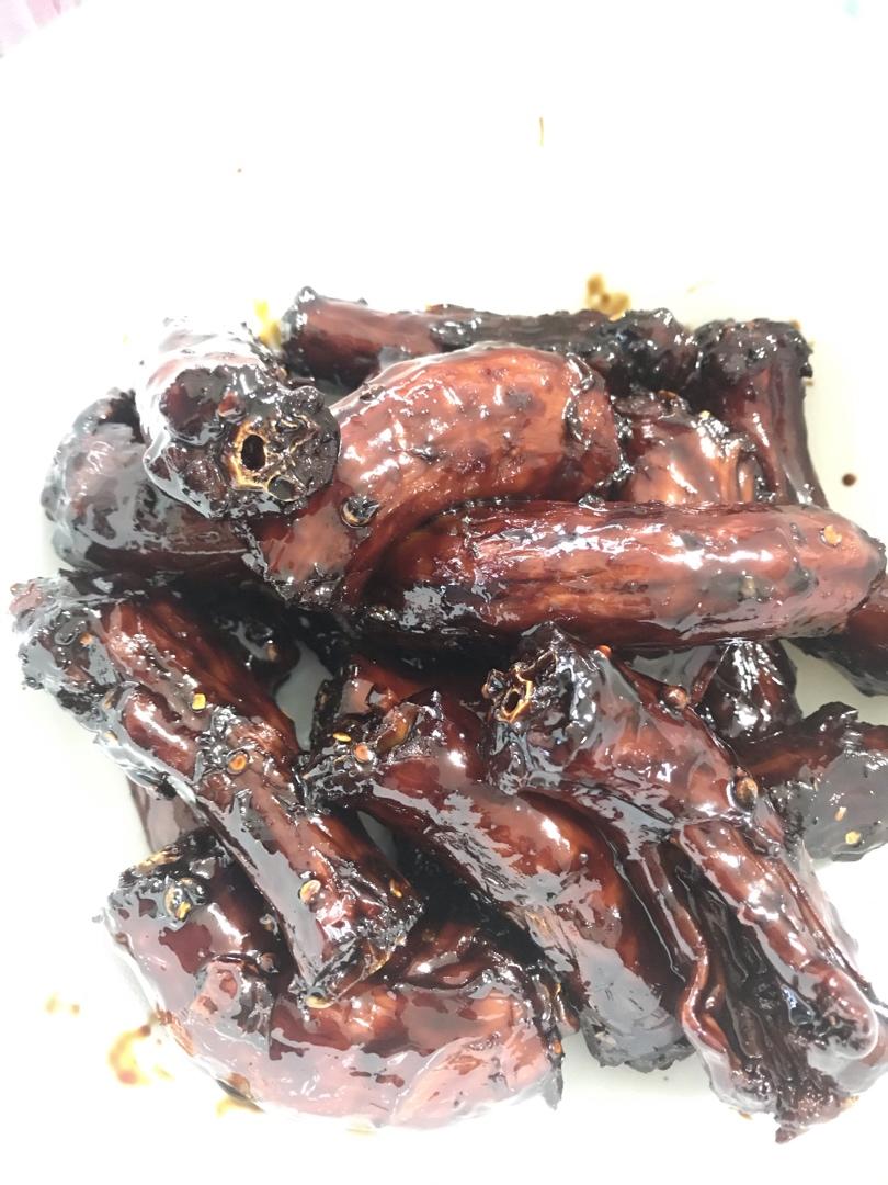 周黑鸭版鸭脖子（好吃到舔手指）