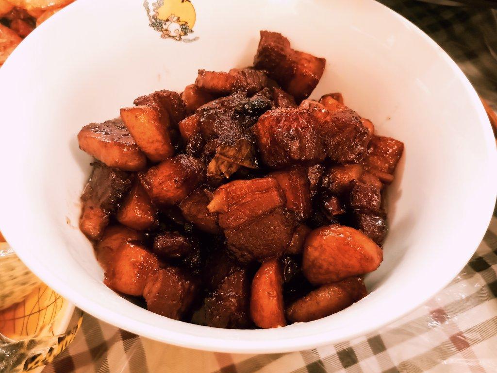 堂妈小厨——小土豆红烧肉