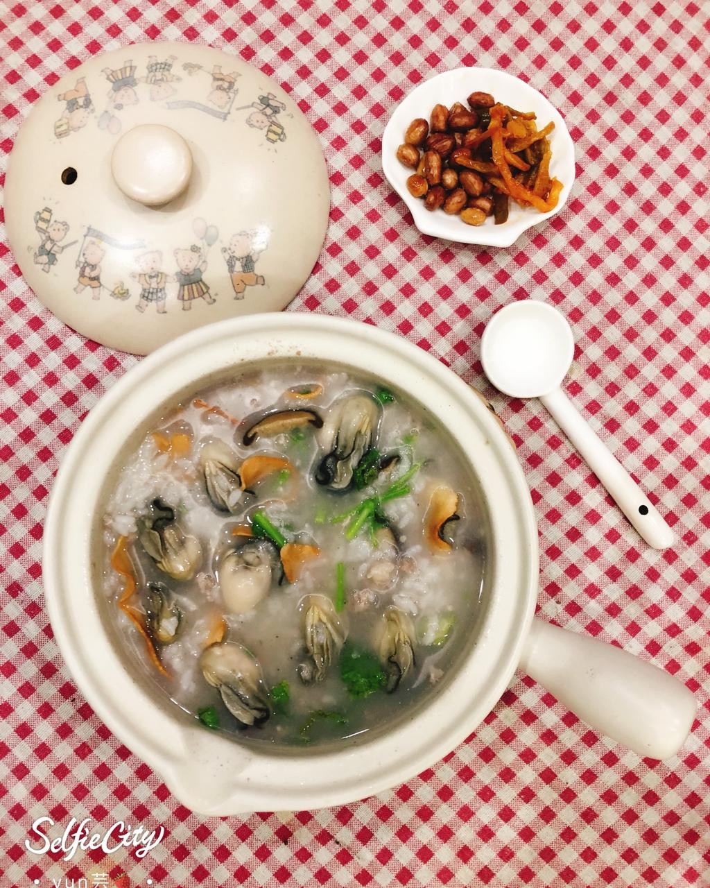 芸芸yunyun做的鲜美蚝粥