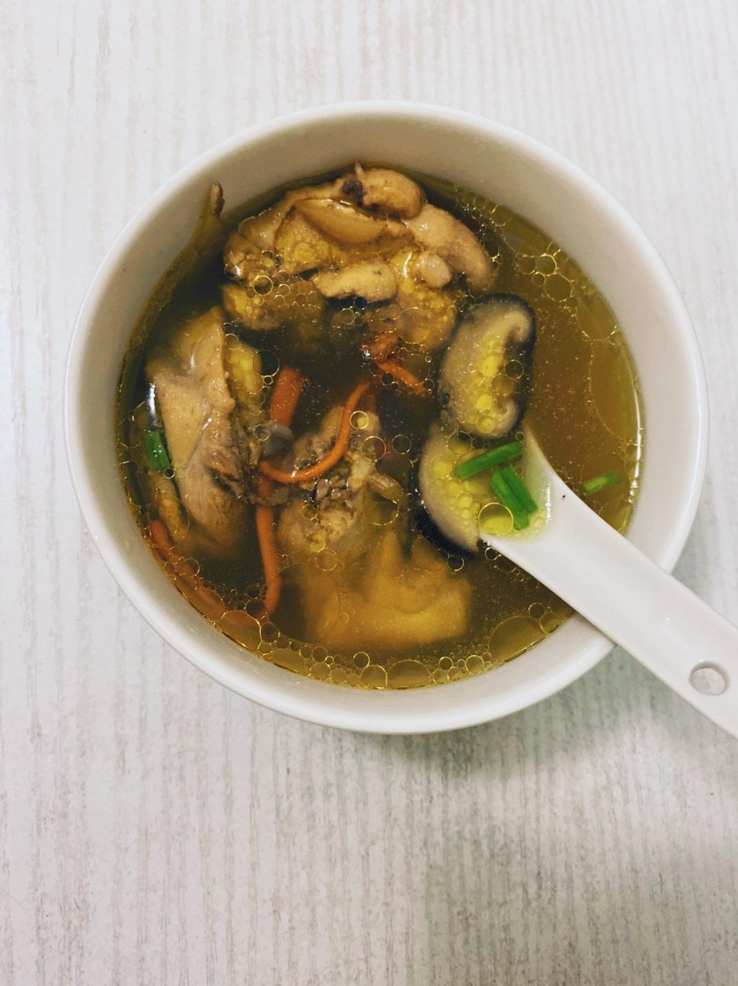 冬日鸡汤的做法