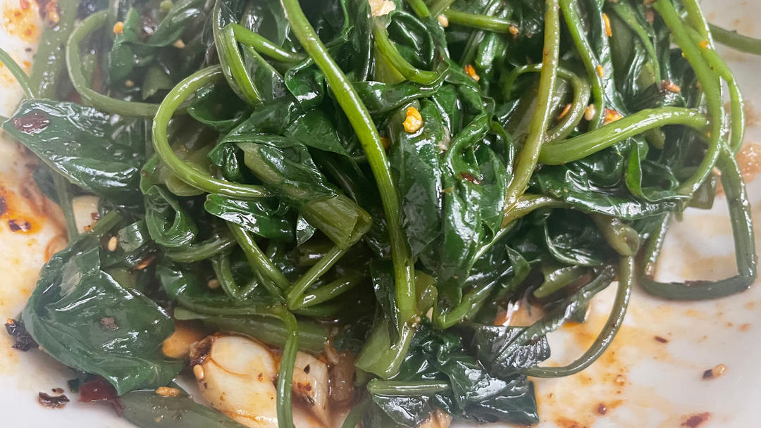 凉拌空心菜