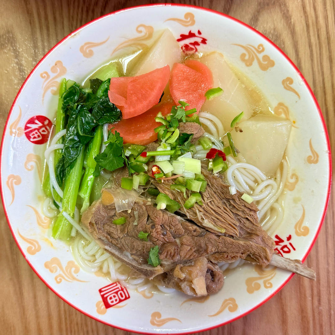 午餐•2026年2月8日