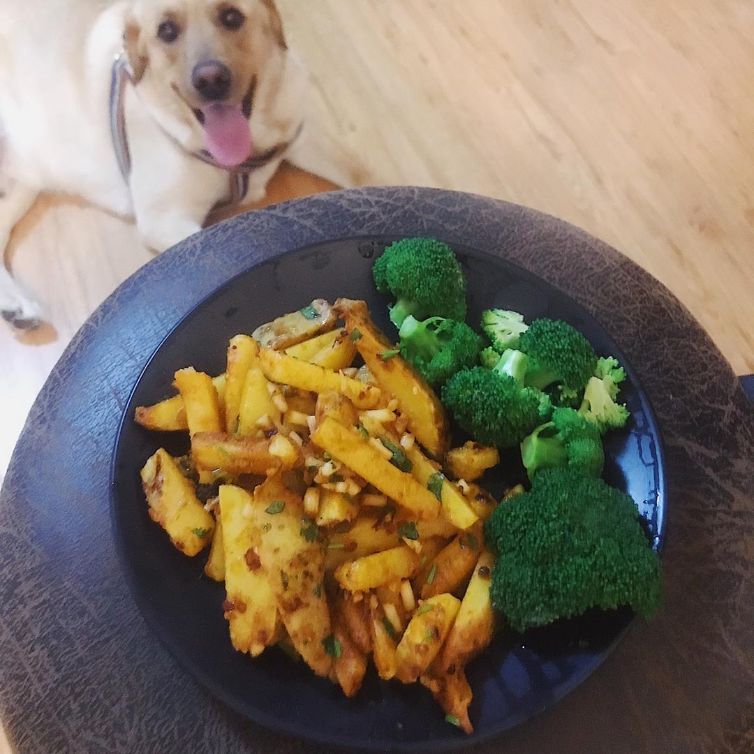 炸土豆条（狼牙土豆）
