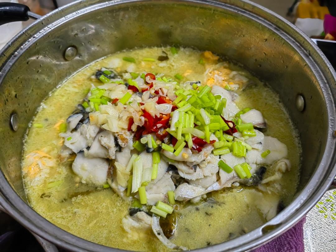 厨师长教你：“酸菜鱼”的传统做法，色香味俱全