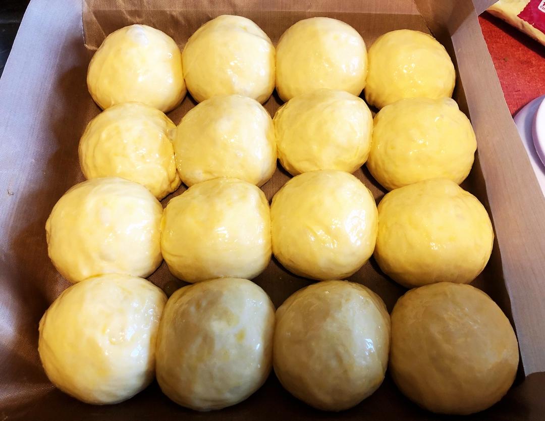 超级柔软拉丝的蜂蜜小餐包