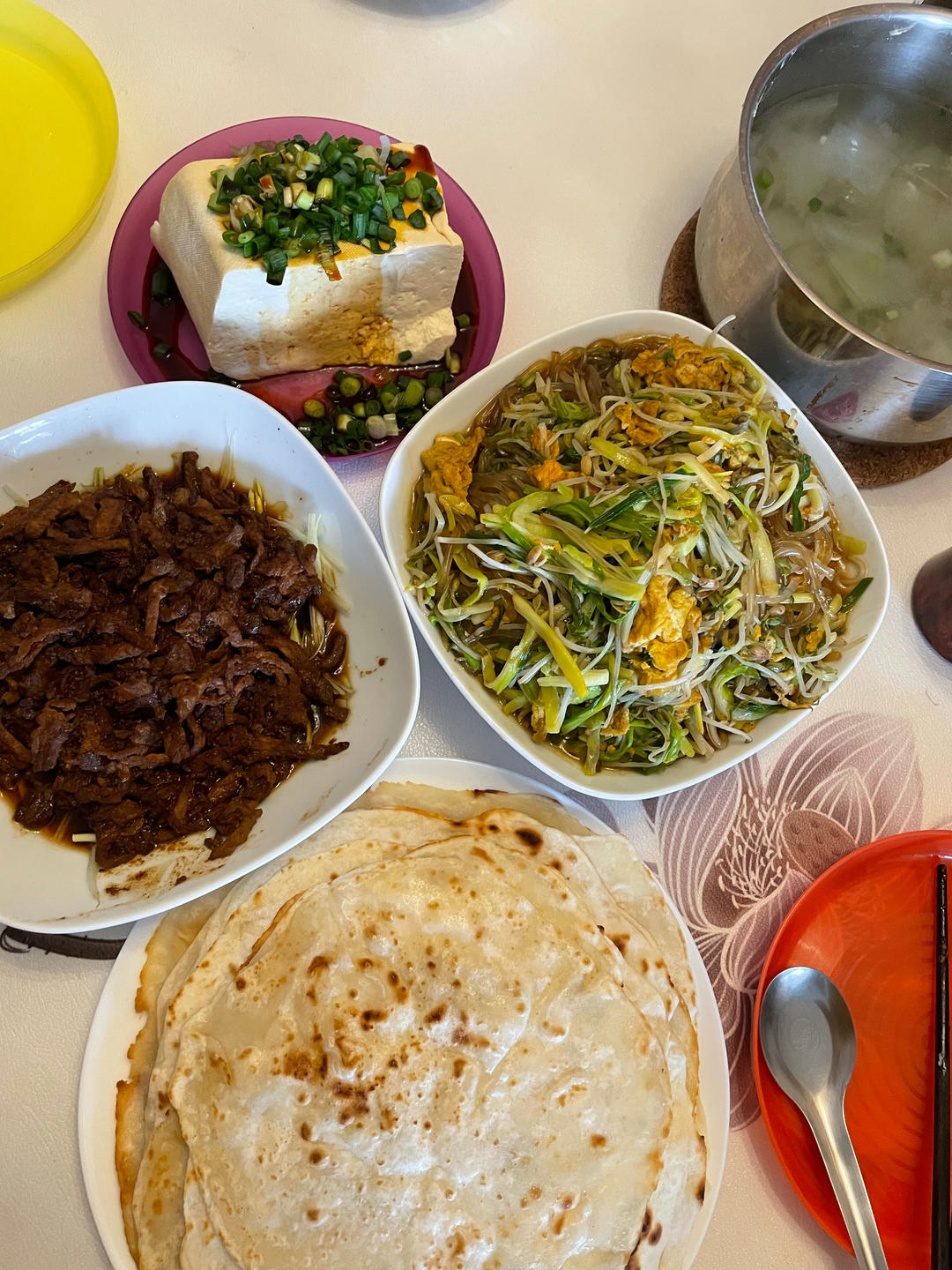 春饼的做法（北方习俗吃的摊春饼）