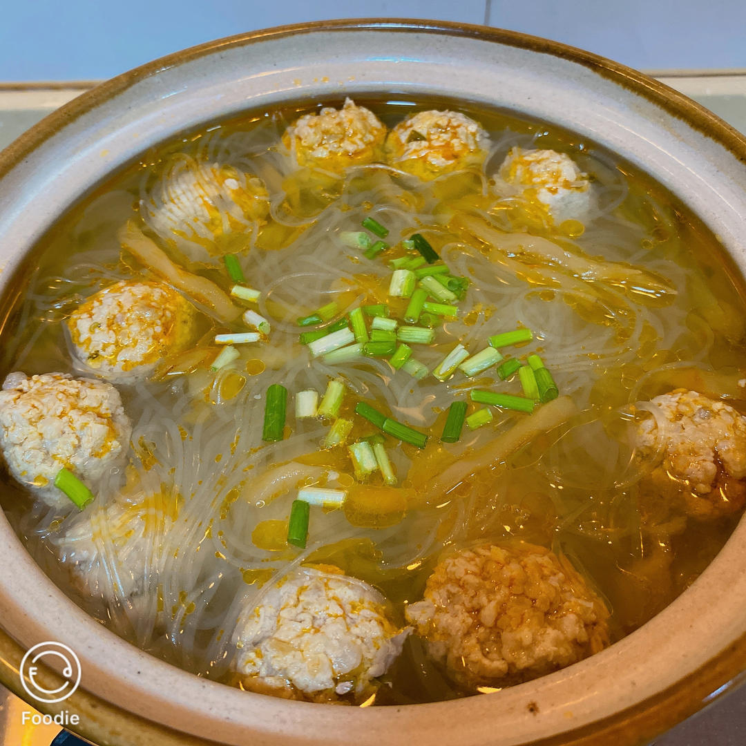 榨菜肉丝粉丝汤