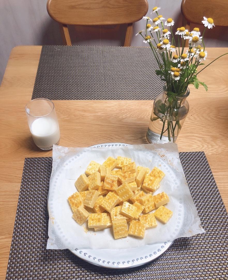 奶酪饼干