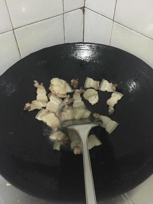 广味回锅肉的做法 步骤2
