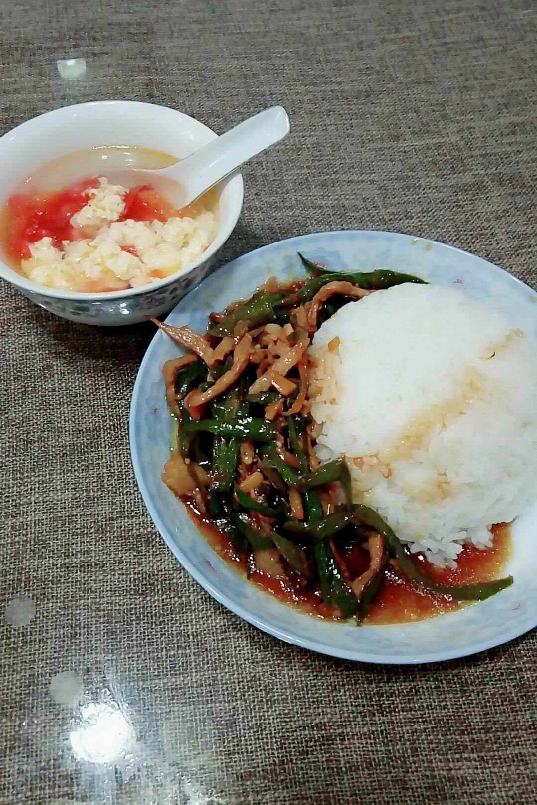 zzh-6做的肉丝青椒盖饭