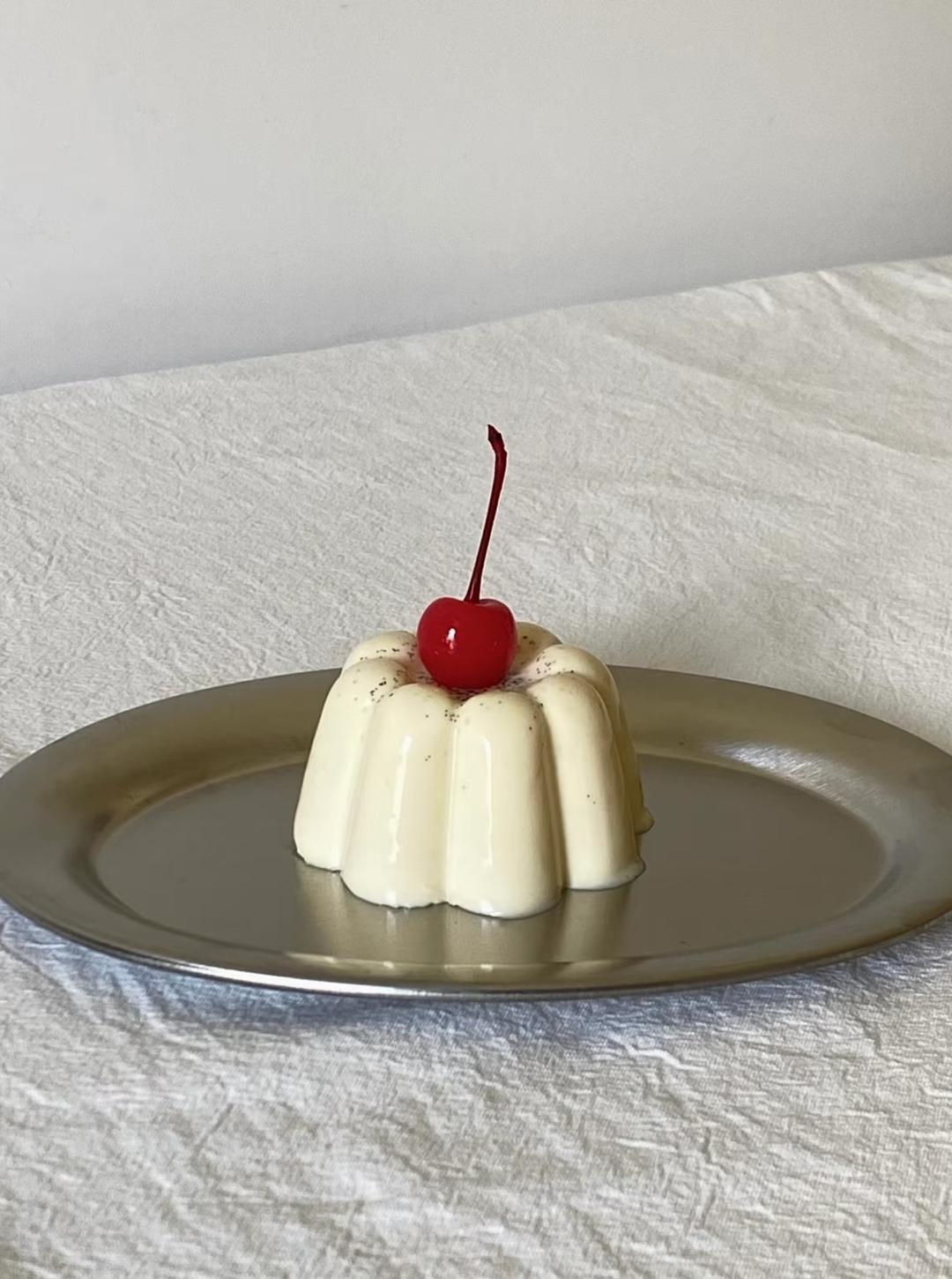 意式奶油布丁「小嶋老师」