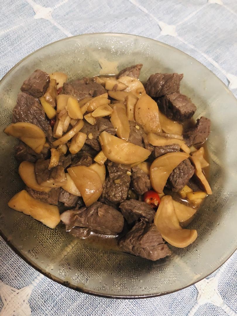 家常菜~杏鲍菇烧牛肉粒