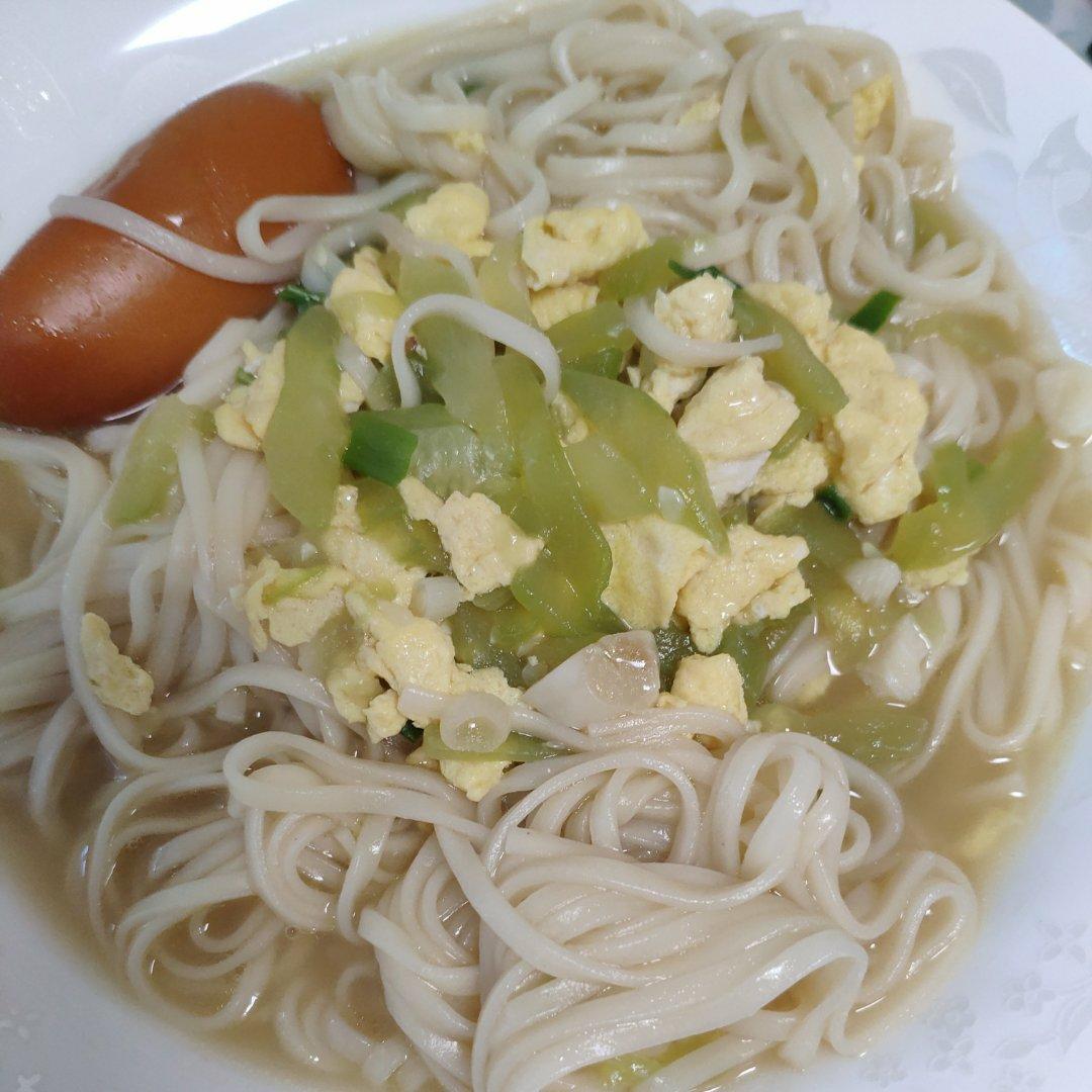 傻瓜做都好吃的黄瓜鸡蛋面
