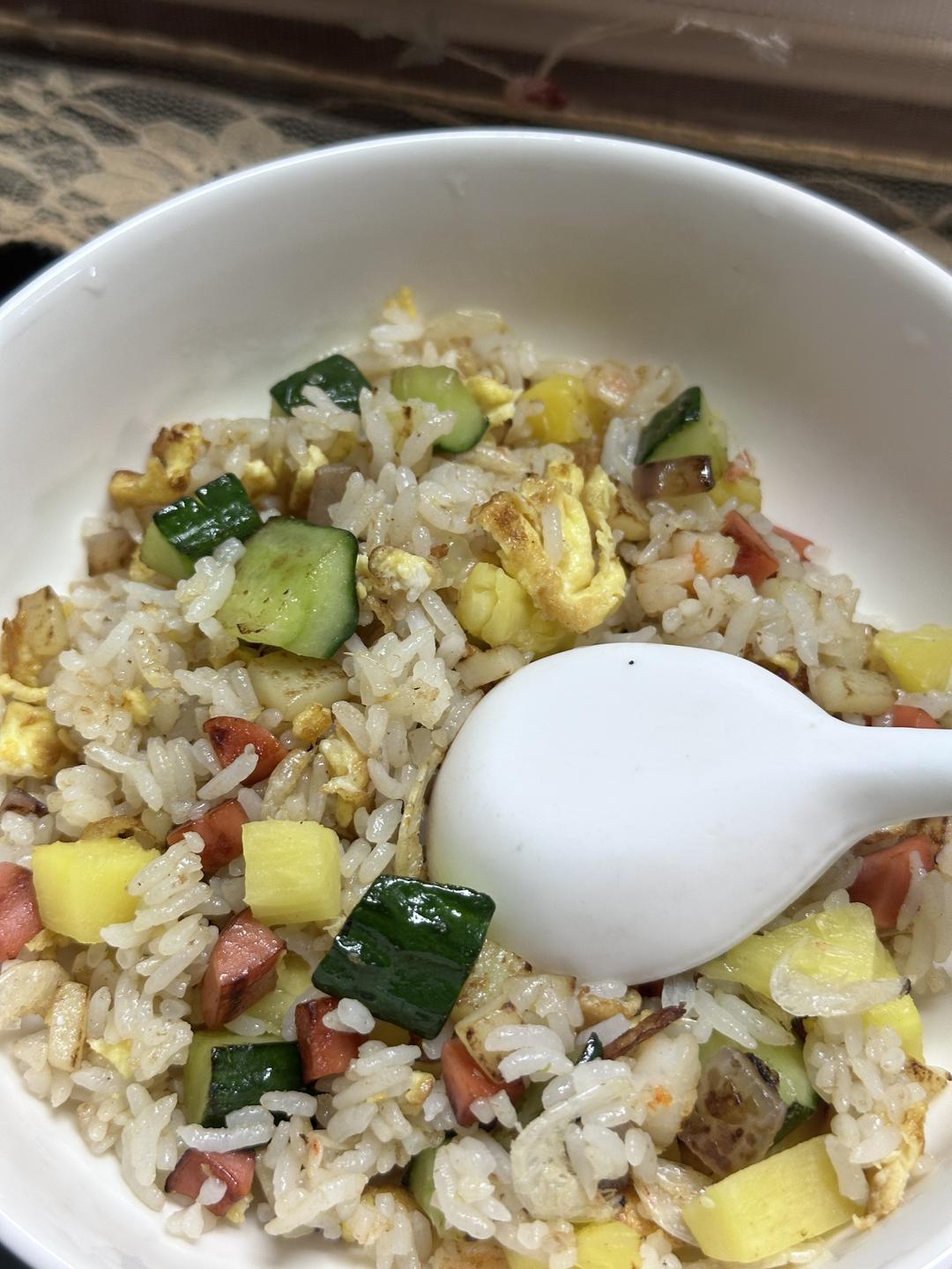 菠萝炒饭