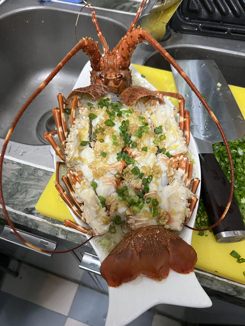 蒜蓉粉丝蒸龙虾