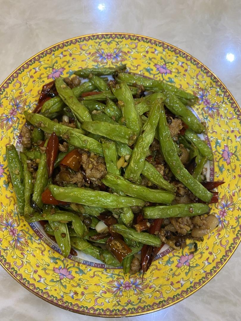 厨师长教你：“干煸四季豆”的正宗做法，先收藏了
