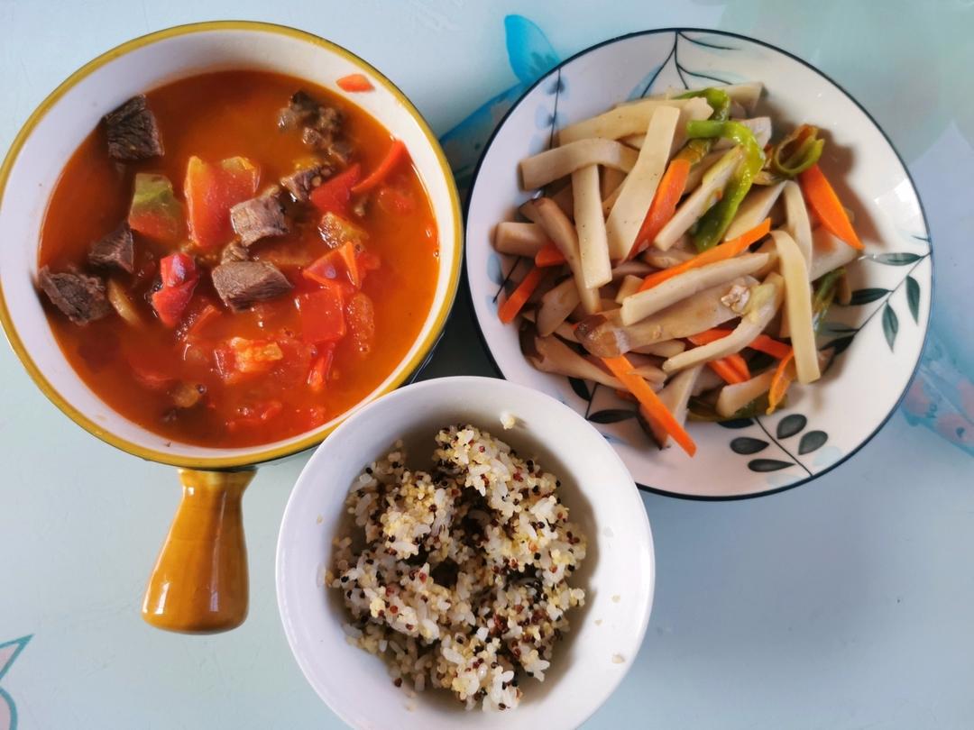 茄汁炖牛肉