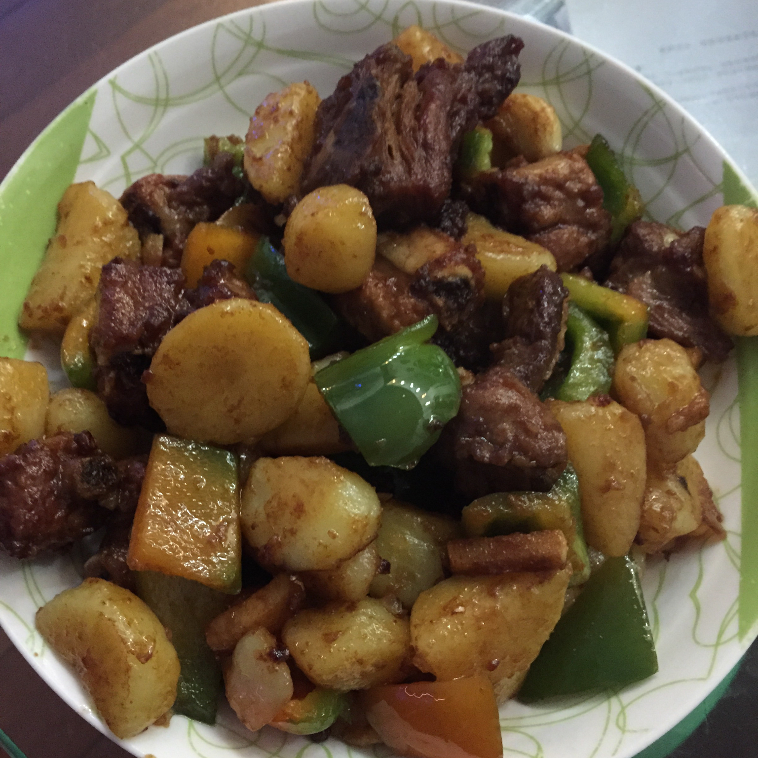 红烧排骨土豆