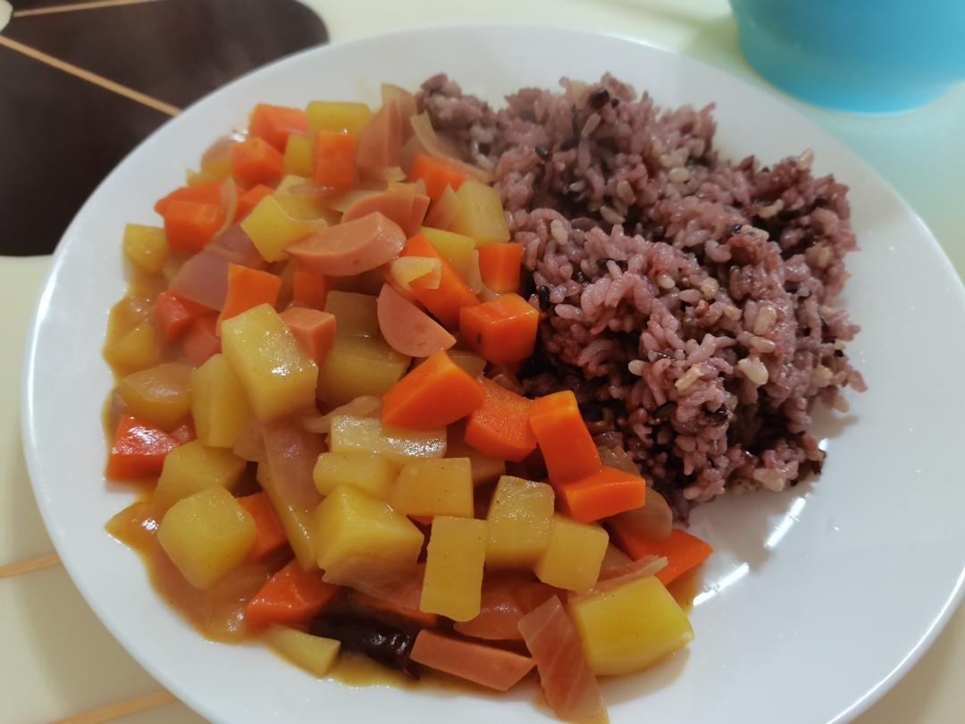 咖喱土豆饭