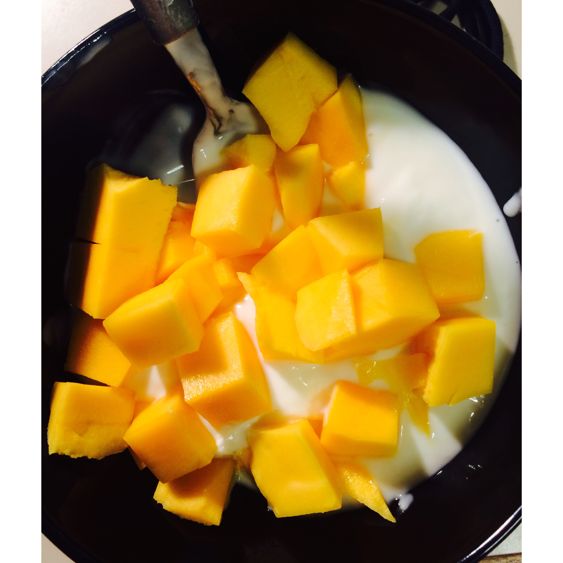 超级懒人芒果酸奶