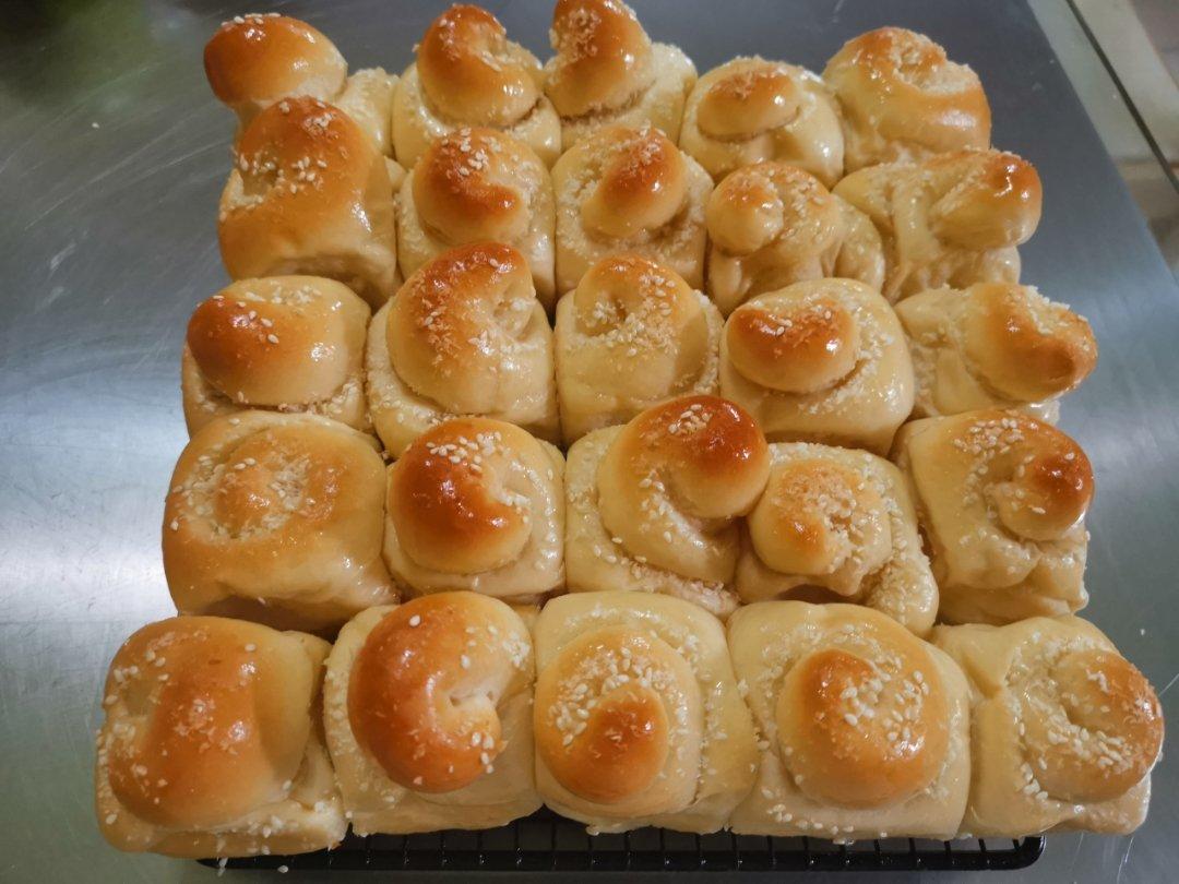 脆底蜂蜜小面包