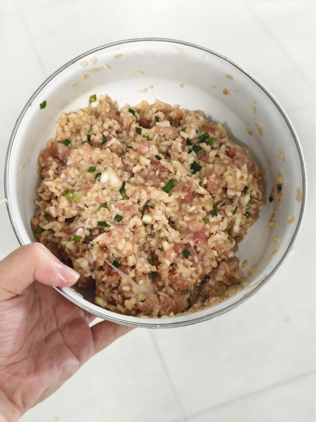 好味的莲藕馅饺子