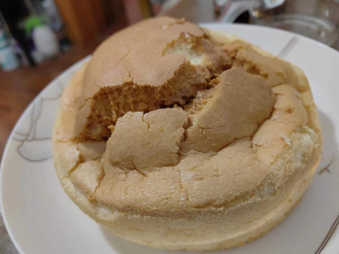 超柔软6寸戚风蛋糕(附8寸配方)零失败 超详细‼️含操作视频