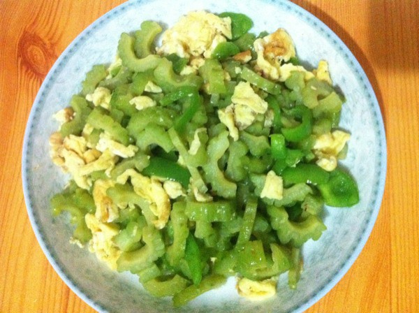 苦瓜炒蛋